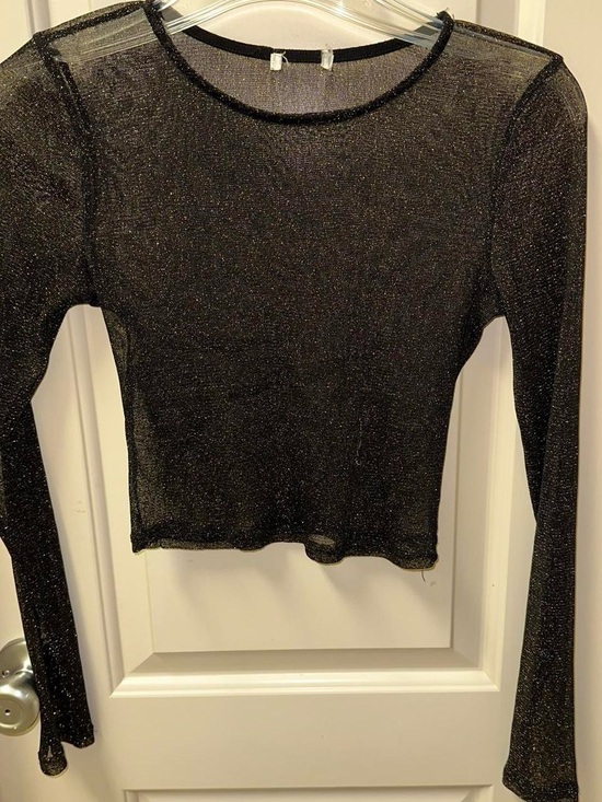Tops - Black and gold glitter long sleeve mesh crop size top.